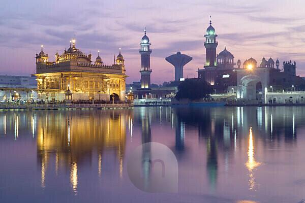 Bildagentur mauritius images The Harmandir Sahib The Golden